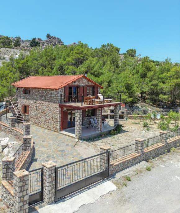 Petronas Land House 2 Villa Archangelos  Exterior foto