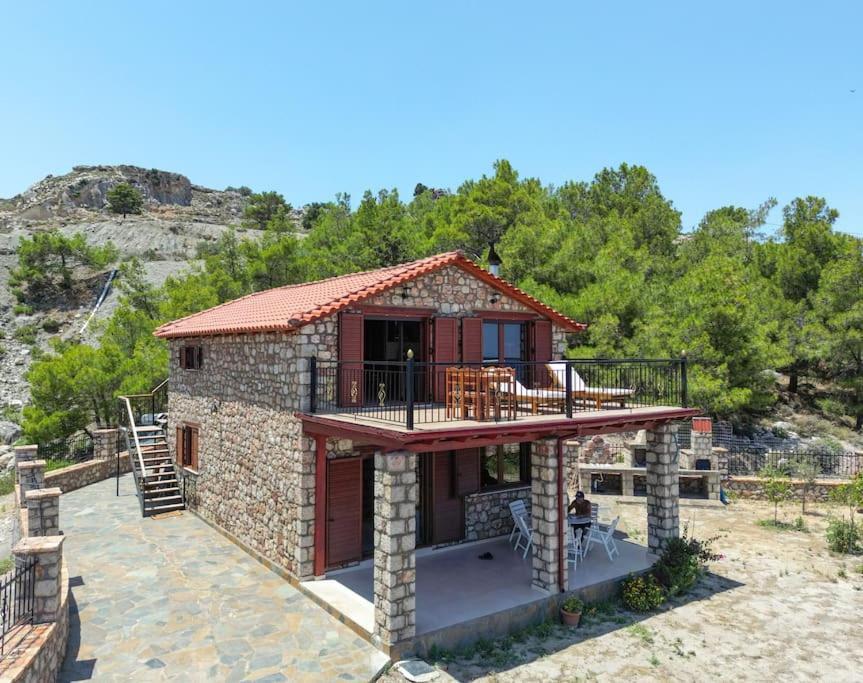 Petronas Land House 2 Villa Archangelos  Exterior foto